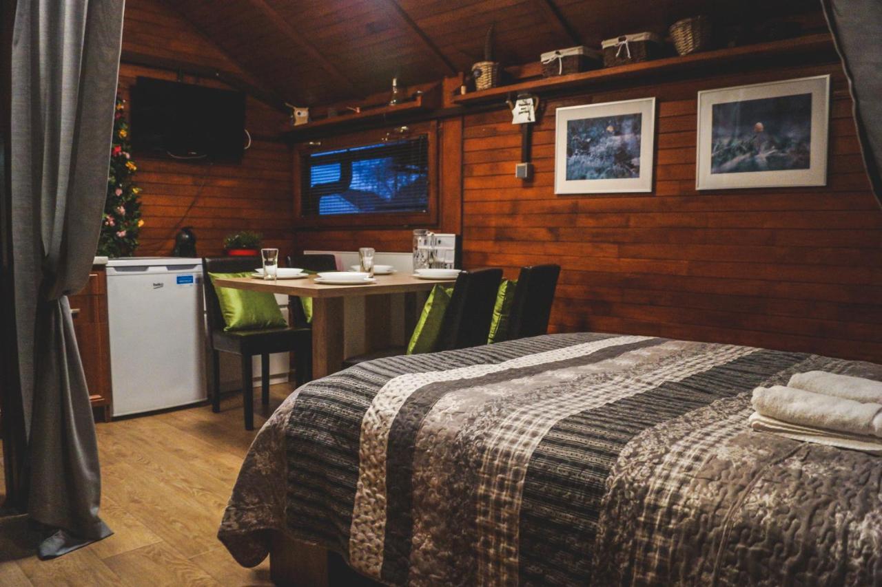Lucky Home Чатеж об Сави Екстериор снимка